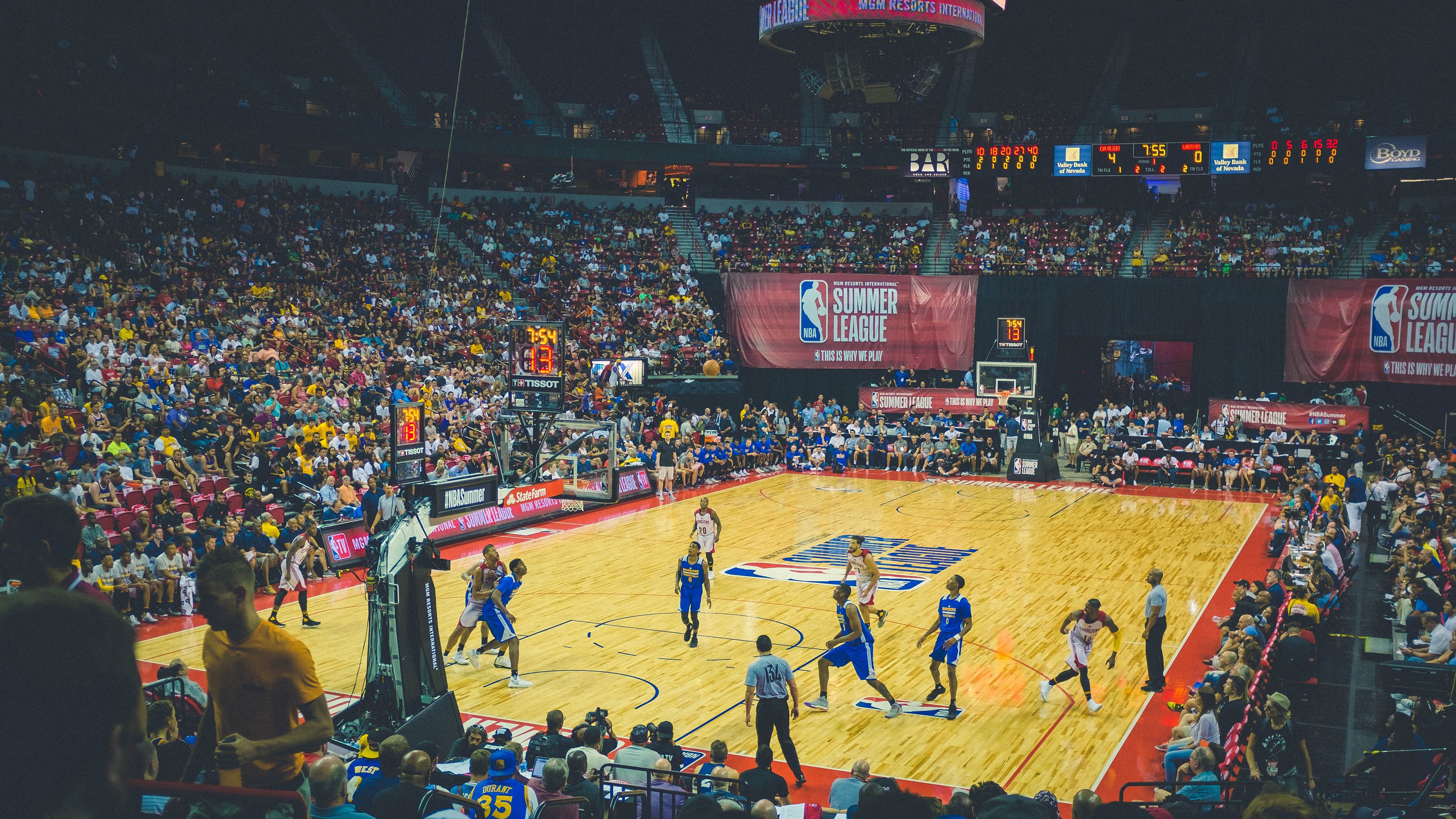 NBA最炫赛场：2025年最新视觉特效全景回顾，nba2020-2021赛季宣传片